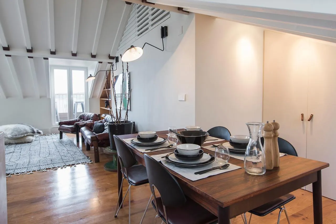 Lovelystay - Stunning Penthouse With The Best Views Lisbon 0*,  Portugal